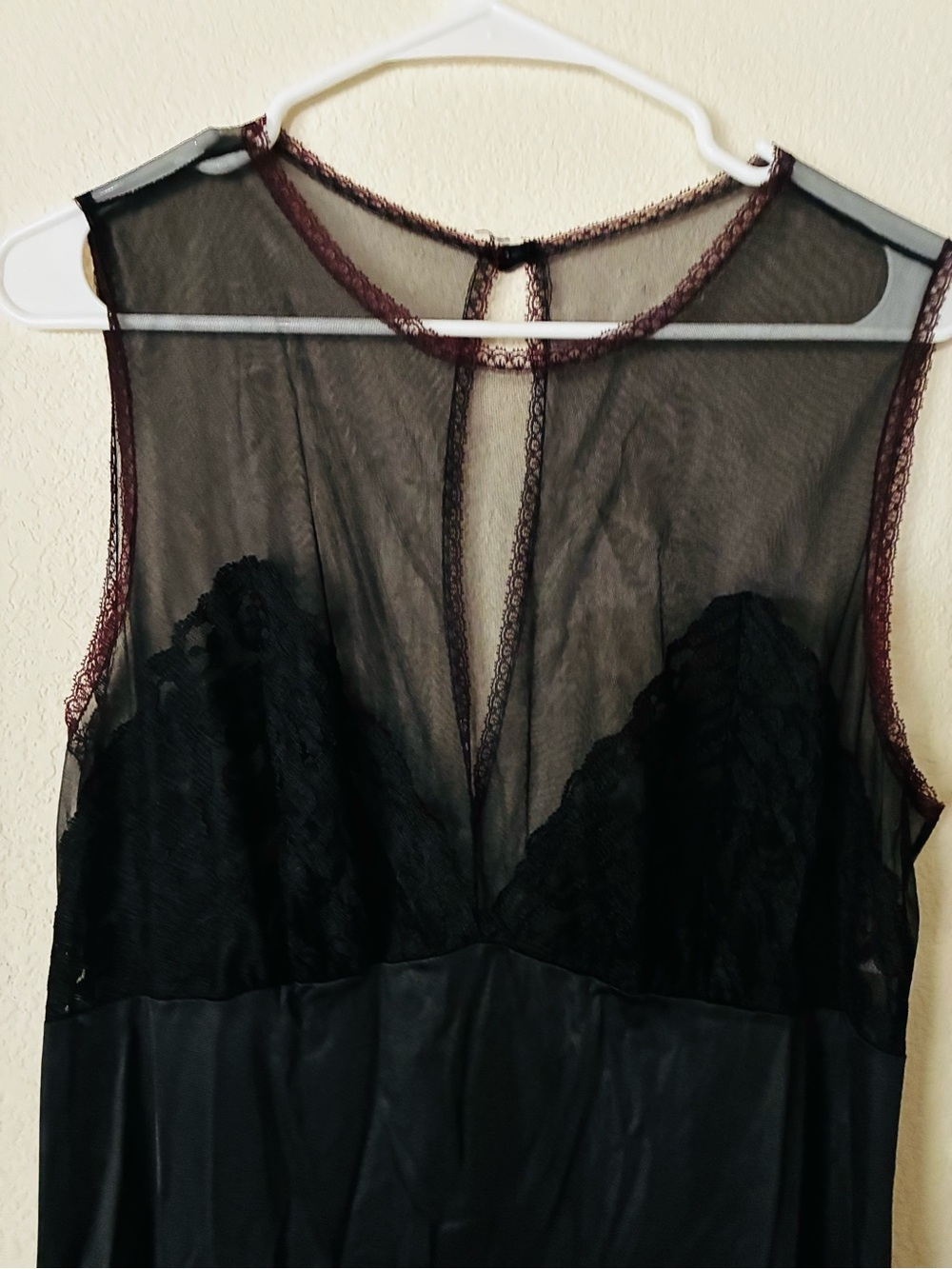 Vintage Black Lace Nightgown and Peignoir Set (SEARS 38-40)